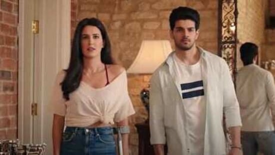 Time to Dance stars Isabelle Kaif and Sooraj Pancholi in lead roles.