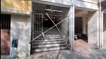 One of the residential buildings sealed by KDMC in the wake of the rising Covid cases in Kalyan-Dombivli. (Rishikesh Choudhary/HT photo) One of the residential buildings sealed by KDMC in the wake of the rising Covid cases in Kalyan-Dombivli. (Rishikesh Choudhary/HT photo)
