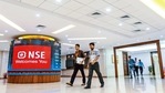 India's largest stock exchange, NSE announced on Wednesday it shut at 11:40am local time because of a telecoms problem.(MINT_PRINT) India's largest stock exchange, NSE announced on Wednesday it shut at 11:40am local time because of a telecoms problem.(MINT_PRINT)