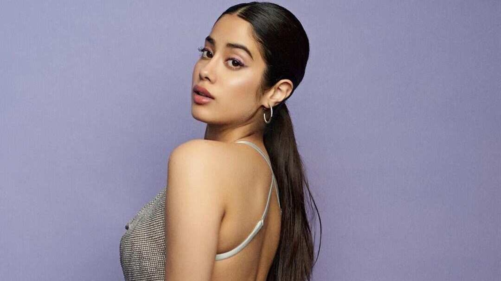 Janhvi Kapoor says audience is not 'obligated' to love her: 'I need to keep working to win everyone over' - Hindustan Times