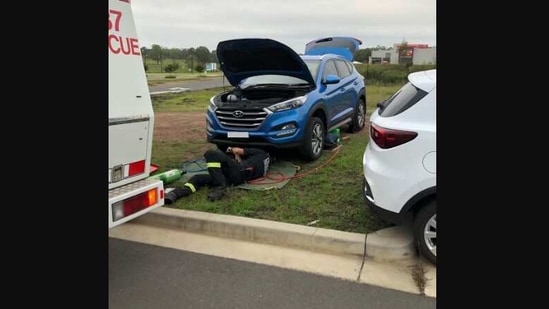 The image shows the car in which the dog was stuck.(Facebook/@frnsw )