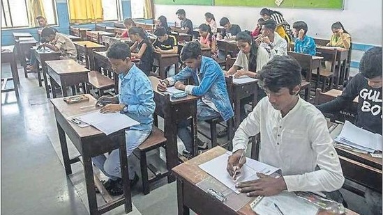 Students appear for the SSC exam at a Mahim school in March 2020. This year, the exams have been postponed to April amid the pandemic and the resultant lockdown. HT PHOTO Students appear for the SSC exam at a Mahim school in March 2020. This year, the exams have been postponed to April amid the pandemic and the resultant lockdown. HT PHOTO