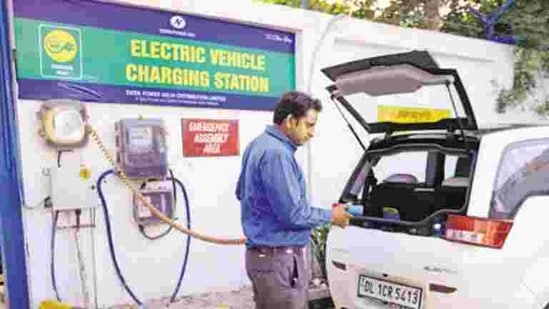 North MCD proposal: An EV charging station, battery swap point every