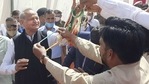 Congress party workers greet Rajasthan Chief Minister Ashok Gehlot during his visit to Bikaner on Saturday,.(PTI) Congress party workers greet Rajasthan Chief Minister Ashok Gehlot during his visit to Bikaner on Saturday,.(PTI)