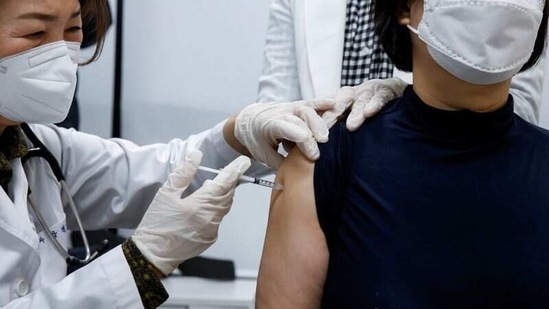 A nursing home worker receives the AstraZeneca COVID-19 vaccine at a healthcare centre as South Korea starts a vaccination campaign against the coronavirus disease (COVID-19), in Seoul, South Korea. (REUTERS) A nursing home worker receives the AstraZeneca COVID-19 vaccine at a healthcare centre as South Korea starts a vaccination campaign against the coronavirus disease (COVID-19), in Seoul, South Korea. (REUTERS)