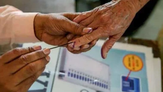 The first phase of voting for the three-phased elections to the decentralised tiers of local bodies at the village, block and district levels in Kerala will be conducted by the Kerala State Election Commission on Tuesday.(PTI/ File photo) The first phase of voting for the three-phased elections to the decentralised tiers of local bodies at the village, block and district levels in Kerala will be conducted by the Kerala State Election Commission on Tuesday.(PTI/ File photo)