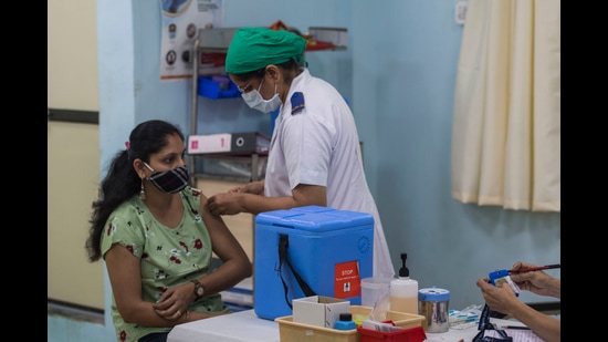 To get free vaccines at public vaccination centres, citizens can directly visit them between 12pm and 5pm. (HT File)