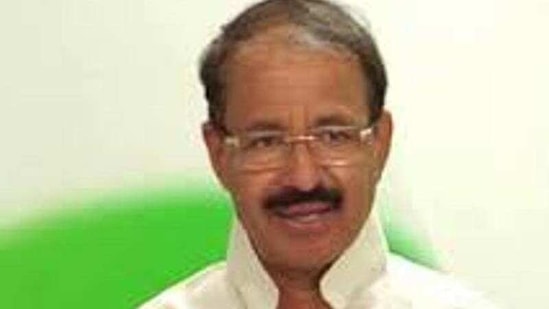 Congress leader Rashid Alvi said that his party will have work round the clock and formulate a strategy in the upcoming polls to fight BJP.(File photo) Congress leader Rashid Alvi said that his party will have work round the clock and formulate a strategy in the upcoming polls to fight BJP.(File photo)