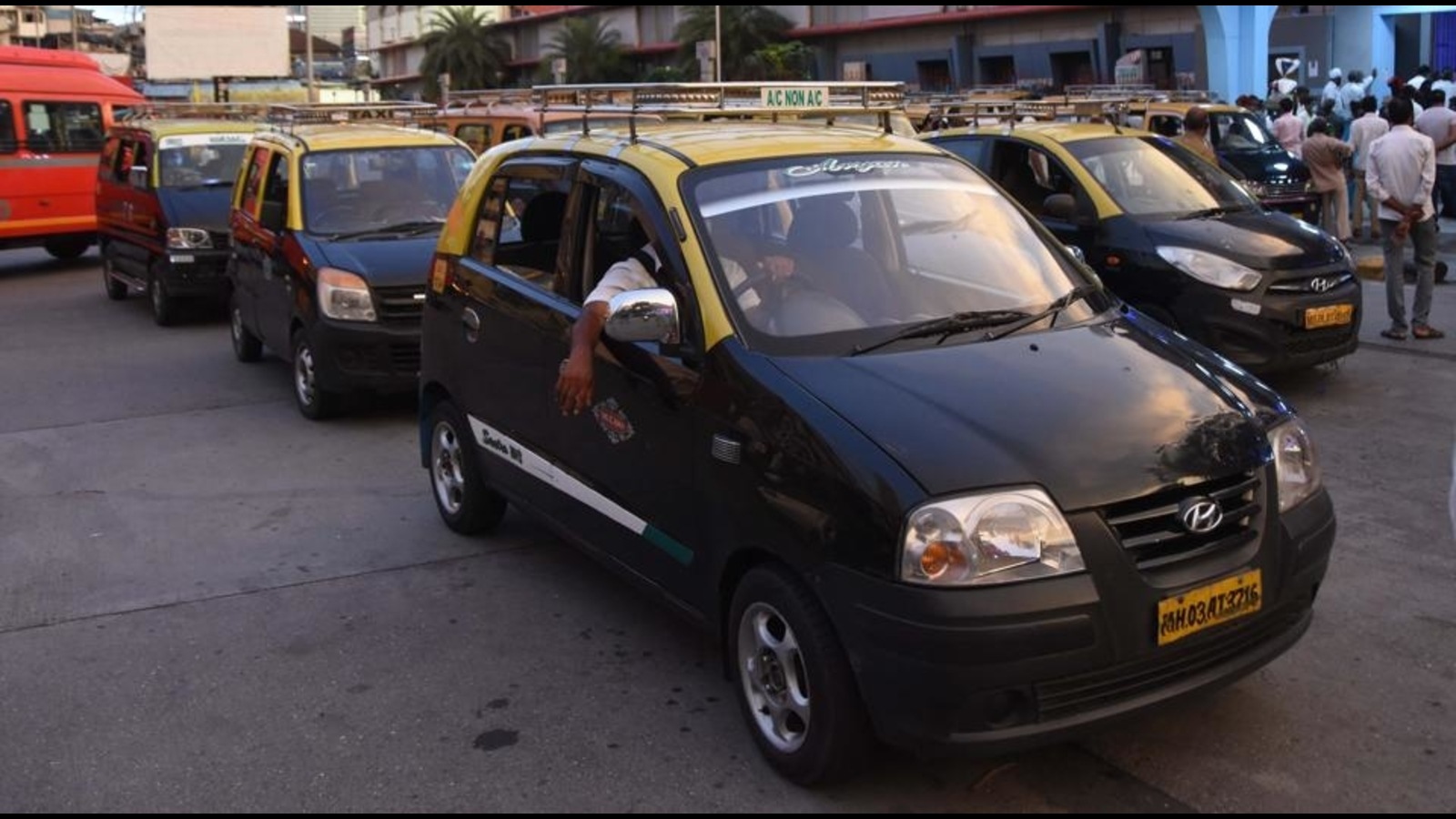 mumbai-auto-taxi-users-to-pay-more-for-commute-from-today-mumbai