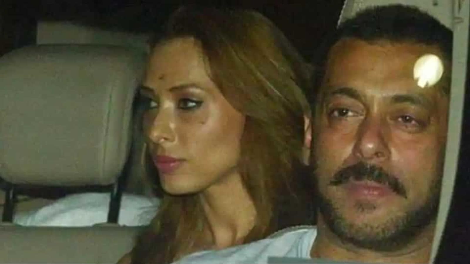 Salman Khan wants Iulia Vantur to learn Urdu, says Arshi Khan