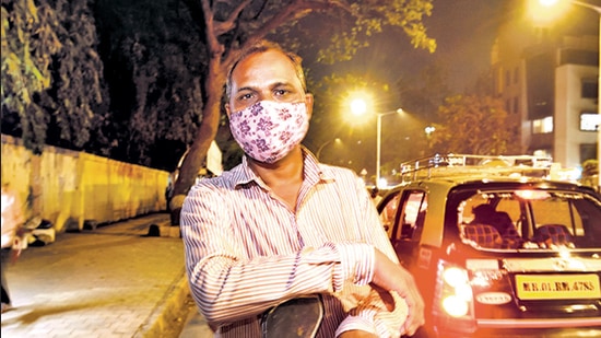 Atik Khan outside Sion hospital in Mumbai. (Satish Bate/HT Photo) Atik Khan outside Sion hospital in Mumbai. (Satish Bate/HT Photo)