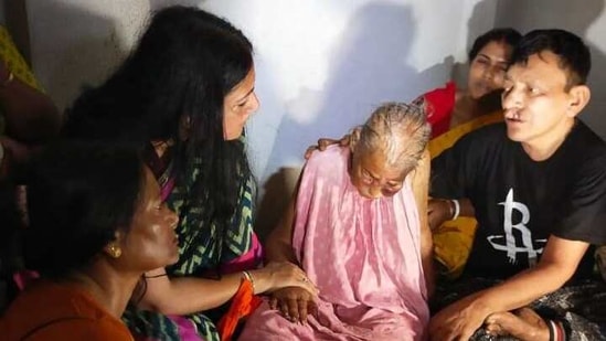 The woman who was allegedly attacked is visited by BJP's Agnimitra Paul (Left).(Twitter/@BJP4Bengal)