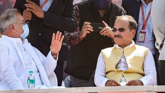 CPI(M) General Secretary Sitaram Yechury, Chhattisgarh CM Bhupesh Baghel and senior Congress leader Adhir Ranjan Chowdhury during the joint rally of Left, Congress and Indian Secular Front (ISF), ahead of West Bengal assembly polls, in Kolkata. (PTI) CPI(M) General Secretary Sitaram Yechury, Chhattisgarh CM Bhupesh Baghel and senior Congress leader Adhir Ranjan Chowdhury during the joint rally of Left, Congress and Indian Secular Front (ISF), ahead of West Bengal assembly polls, in Kolkata. (PTI)