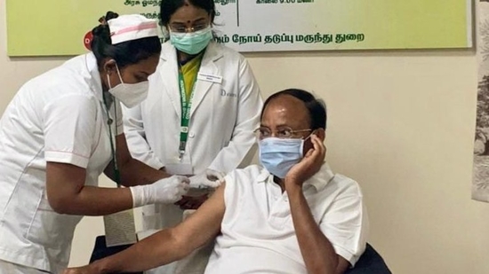 Vice President M Venkaiah Naidu getting first shot of Covid-19 vaccine (Source: VP Secretariat)