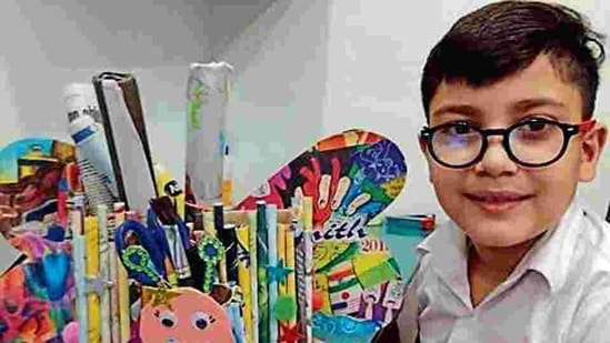 Students expressed joy and happiness upon meeting their friends and teachers.(HT File) Students expressed joy and happiness upon meeting their friends and teachers.(HT File)