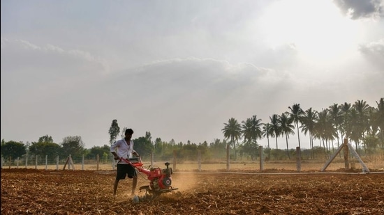 Record global food prices benefit Indian farmers, but stoke inflation ...