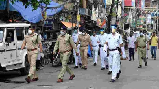There have bene at least three incidents of unrest in the Kolkata Police this month.(ANI) There have bene at least three incidents of unrest in the Kolkata Police this month.(ANI)