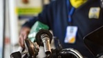 A petrol pump attendant filling fuel into a vehicle in New Delhi.(Amal KS/ Hindustan Times) A petrol pump attendant filling fuel into a vehicle in New Delhi.(Amal KS/ Hindustan Times)