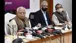 The new law will provide quota to locals in private sector jobs that offer a salary of less than <span class='webrupee'>₹</span>50,000 a month, chief minister Manohar Lal Khattar said in Chandigarh on Tuesday. (HT photo) The new law will provide quota to locals in private sector jobs that offer a salary of less than <span class='webrupee'>₹</span>50,000 a month, chief minister Manohar Lal Khattar said in Chandigarh on Tuesday. (HT photo)