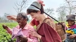 All India Congress Committee (AICC) General Secretary Priyanka Gandhi Vadra interacts with tea workers at Sadhuru tea garden in Biswanath, Assam.(PTI) All India Congress Committee (AICC) General Secretary Priyanka Gandhi Vadra interacts with tea workers at Sadhuru tea garden in Biswanath, Assam.(PTI)