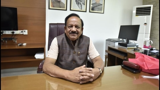 Union health minister Harsh Vardhan. (Sanjeev Verma/HT PHOTO) Union health minister Harsh Vardhan. (Sanjeev Verma/HT PHOTO)