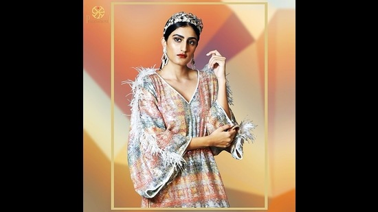 A sparkly kaftan by Pria Kataaria Puri with feather accents (Photo: Instagram/PriaKataariaPuri) A sparkly kaftan by Pria Kataaria Puri with feather accents (Photo: Instagram/PriaKataariaPuri)