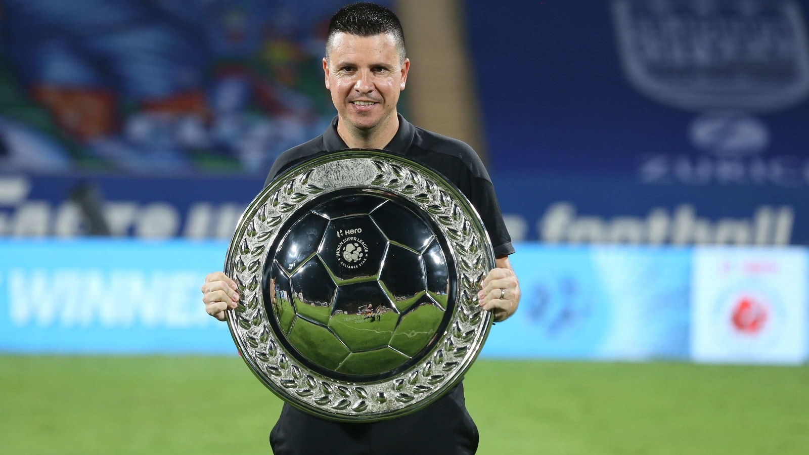 Mumbai City FC winning the ISL Shield was about being strong mentally:  Coach Sergio Lobera | Football News - Hindustan Times