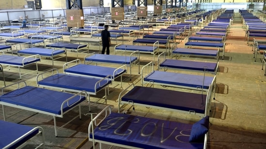 A view inside a temporary Covid-19 care centre in Goregoan, Mumbai on February 27. Maharashtra reported 7,863 new coronavirus infections on March 3, taking the state's caseload to 21,69,330, HT reported.(Satish Bate / HT Photo)