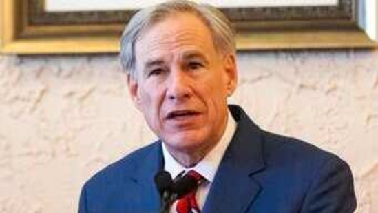Texas Governor Greg Abbott announced on Tuesday that he is rescinding executive orders that limit capacities for businesses and the state wide mask mandate.(AP Photo) Texas Governor Greg Abbott announced on Tuesday that he is rescinding executive orders that limit capacities for businesses and the state wide mask mandate.(AP Photo)