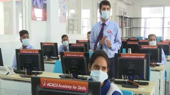 The Jammu and Kashmir administration has started the ‘Smart City Skill development project’, to impart skill training to 250 trainees every year.(ANI) The Jammu and Kashmir administration has started the ‘Smart City Skill development project’, to impart skill training to 250 trainees every year.(ANI)