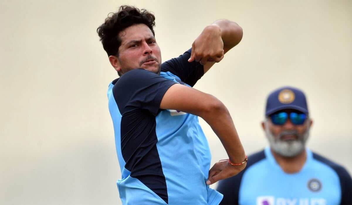Kuldeep Yadav bowls under the supervision of bowling coach Bharat Arun. (Getty Images) Kuldeep Yadav bowls under the supervision of bowling coach Bharat Arun. (Getty Images)