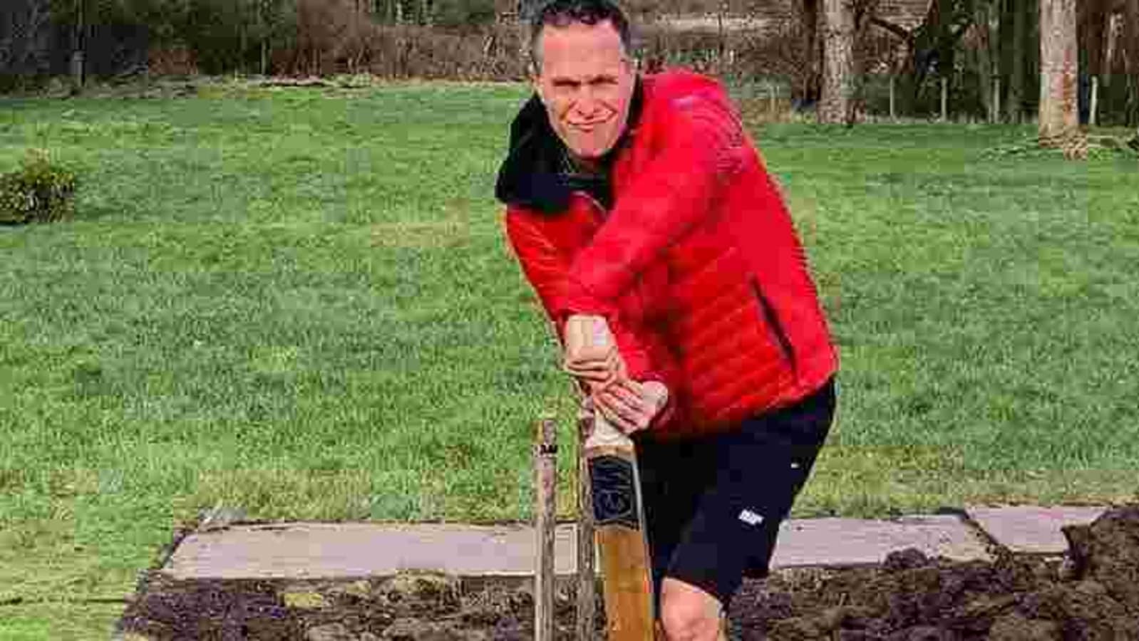 India vs England 4th Test: 'England batting so far worse ...