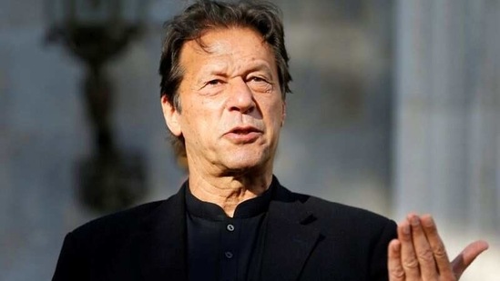 Pakistan's Prime Minister Imran Khan announced on Thursday he would seek a vote of confidence in the National Assembly this weekend to prove he still has the support of majority lawmakers despite the shock defeat of the finance minister in the Senate's elections.(File Photo/REUTERS)