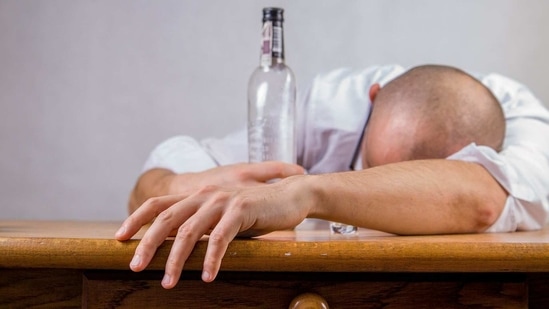 Traditional addiction research has focused on three aspects of substance use disorders: craving, impulsivity, or habit. Scientists hypothesized that a fourth factor, frustration, could also lead to an escalation of drug use and addiction.(Pixabay) Traditional addiction research has focused on three aspects of substance use disorders: craving, impulsivity, or habit. Scientists hypothesized that a fourth factor, frustration, could also lead to an escalation of drug use and addiction.(Pixabay)