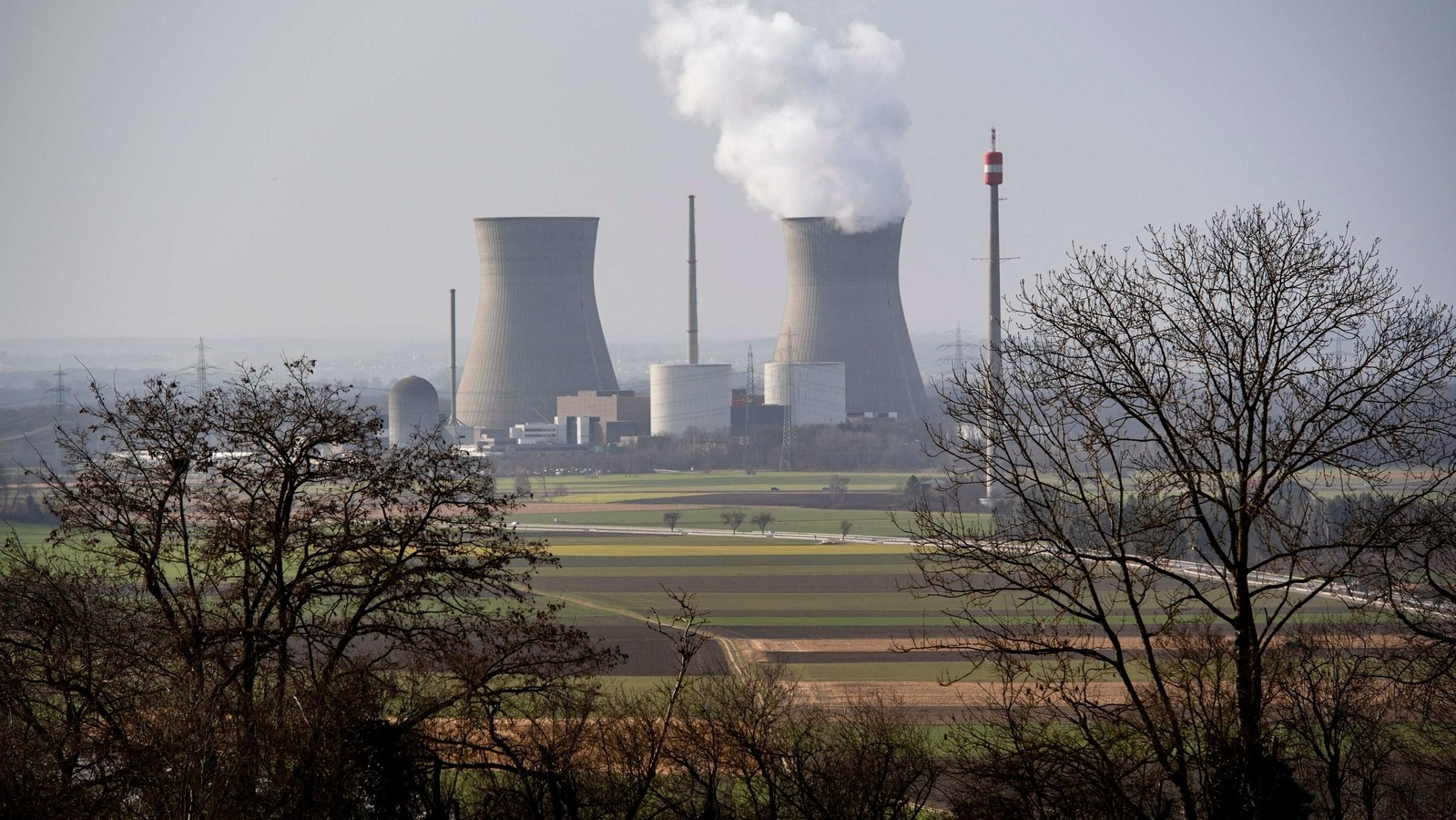 germany-compensates-utilities-2-9-billion-for-nuclear-exit-world