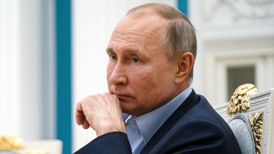 The US is expected to closely adhere to a 1991 chemical weapons law and follow-up with a second, more extensive round of sanctions unless Russia meets certain conditions.(AP) The US is expected to closely adhere to a 1991 chemical weapons law and follow-up with a second, more extensive round of sanctions unless Russia meets certain conditions.(AP)