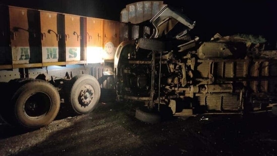 The accident site in Andhra Pradesh's Kurnool. (ANI Photo) The accident site in Andhra Pradesh's Kurnool. (ANI Photo)