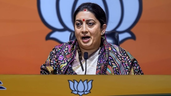 Union minister Smriti Irani addresses a press conference, in New Delhi.(PTI) Union minister Smriti Irani addresses a press conference, in New Delhi.(PTI)