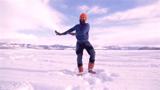 Gurdeep Pandher dances on a frozen lake. (Twitter/@GurdeepPandher )