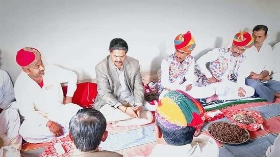 Vikram and Nehpal (second and third from right) during their wedding in Pakistan in January 2019(Sourced) Vikram and Nehpal (second and third from right) during their wedding in Pakistan in January 2019(Sourced)