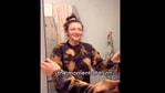 The image shows Samantha Hartsoe removing the mirror.(Twitter/@CheyMillz) The image shows Samantha Hartsoe removing the mirror.(Twitter/@CheyMillz)