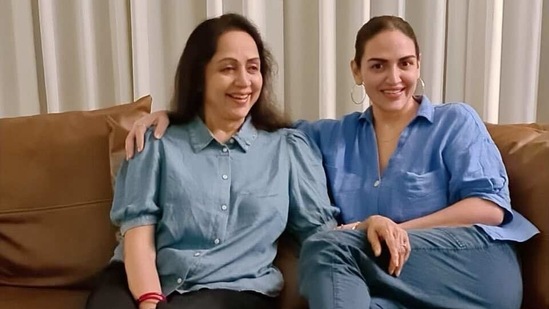 Hema Malini with daughter Esha Deol.