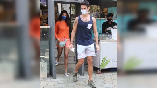 Disha Patani also opted to wear a bright orange set of comfort wear for her lunch in Santa Cruz, Mumbai. (Varinder Chawla)