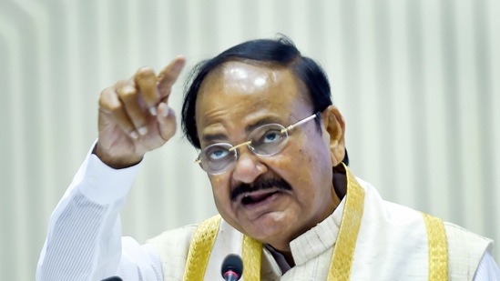 "I salute the entire medical fraternity from doctors to nurses, para-medical staff and sanitary workers, technicians and ASHA workers in villages, who, as Team India came together as one to fight the pandemic," Naidu said.(PTI)