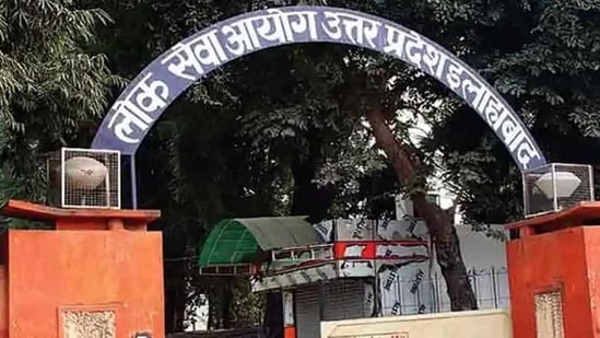 Of 400 posts of PCS, 16 are of deputy superintendent of police and maximum 292 are of principal in government inter colleges. There are also 4 posts of ARTO, 30 of block development officer, 6 of finance and accounts office in industrial development department.(HT File) Of 400 posts of PCS, 16 are of deputy superintendent of police and maximum 292 are of principal in government inter colleges. There are also 4 posts of ARTO, 30 of block development officer, 6 of finance and accounts office in industrial development department.(HT File)