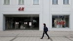 A Hennes & Mauritz (H&M) store in Germany is seen in this file picture. H&M was extremely concerned about the situation in the country and that it was in dialogue with UN agencies, diplomatic representatives, human rights experts, trade unions and other multinational companies.(REUTERS) A Hennes & Mauritz (H&M) store in Germany is seen in this file picture. H&M was extremely concerned about the situation in the country and that it was in dialogue with UN agencies, diplomatic representatives, human rights experts, trade unions and other multinational companies.(REUTERS)