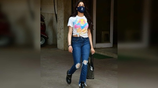 Get The Look: Janhvi Kapoor's Casual Day Includes A Goyard