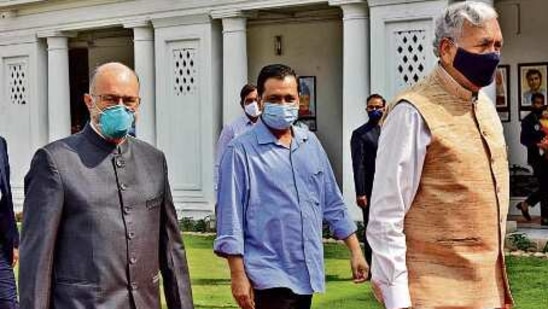 L-G Anil Baijal and chief minister Arvind Kejriwal arrive for the Budget session at the Delhi assembly on Monday. Raj K Raj/HT PHOTO L-G Anil Baijal and chief minister Arvind Kejriwal arrive for the Budget session at the Delhi assembly on Monday. Raj K Raj/HT PHOTO