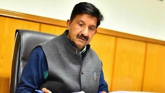 Congress Legislative Party leader Mukesh Agnihotri had accused the state government officials of spreading Covid-19 in Himachal.(HT File)
