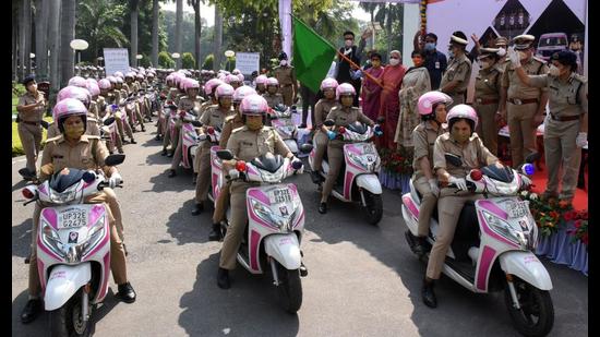 Uttar Pradesh governor Anandiben Patel flagged off 100 two-wheelers and 10 SUVs driven by woman cops in October 2020 (Deepak Gupta (HT file photo)) Uttar Pradesh governor Anandiben Patel flagged off 100 two-wheelers and 10 SUVs driven by woman cops in October 2020 (Deepak Gupta (HT file photo))